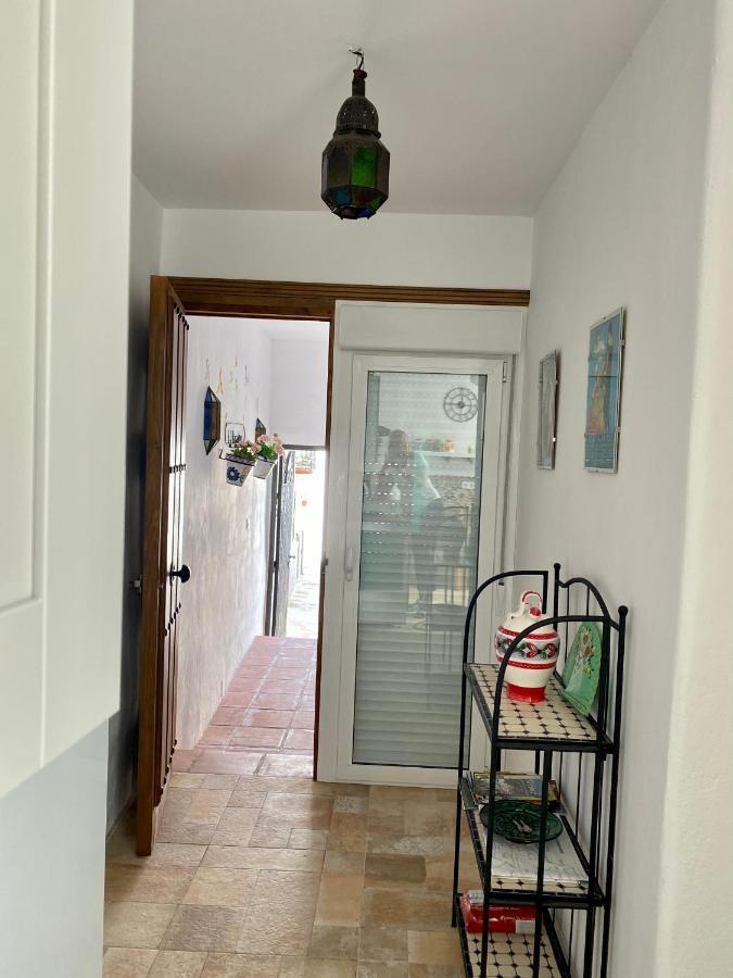 Cheerful One Bedroom Townhouse With Patio Árchez Exteriér fotografie